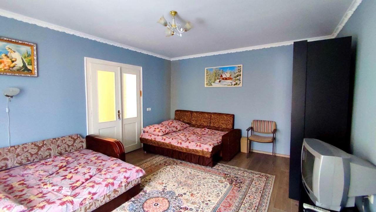 Садиба Анна - Термальні Води Косино Zapson Exteriör bild